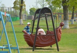 网红大秋千 体育圈cp,演绎跨界甜蜜互动